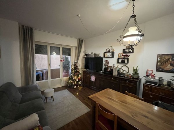 appartamento in vendita a Massa in zona Centro Storico