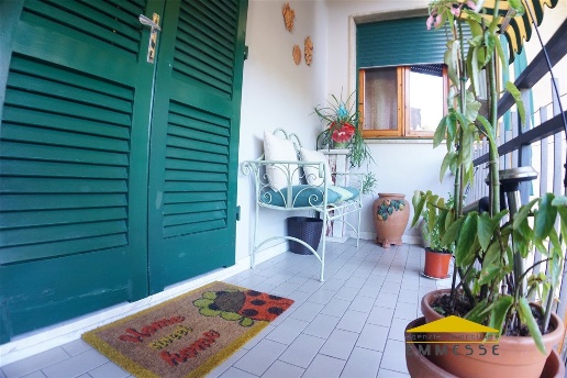 appartamento in vendita a Massa in zona Centro Storico