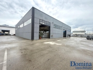 negozio in vendita a Massa