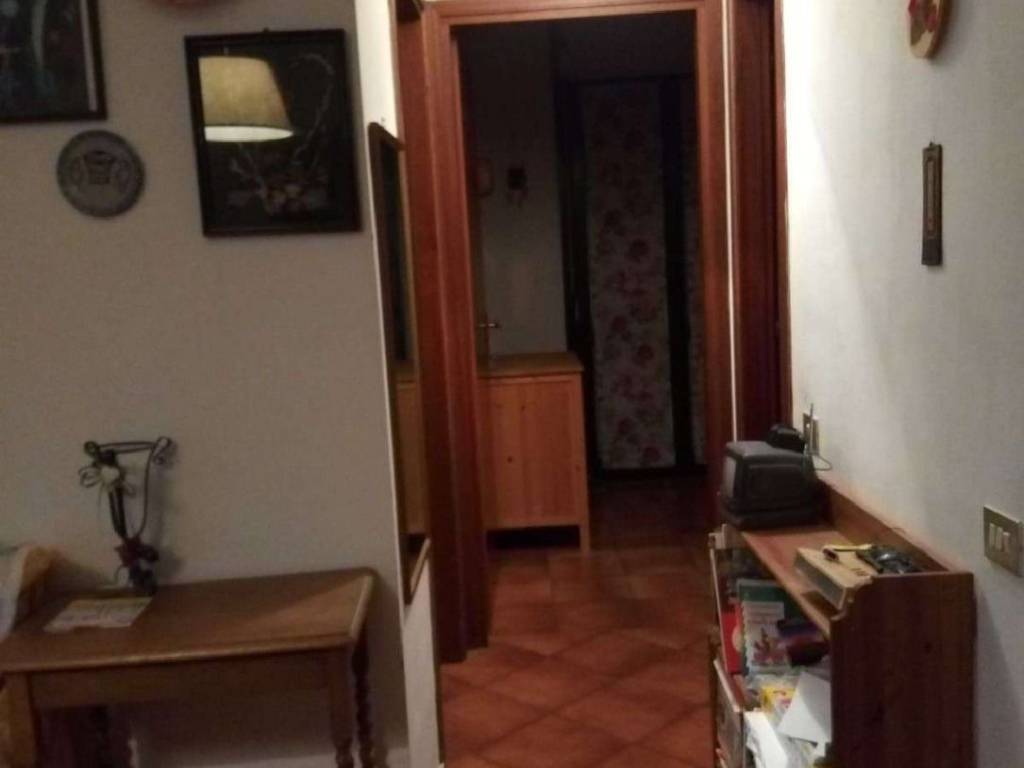 appartamento in vendita a Massa in zona Marina dei Ronchi