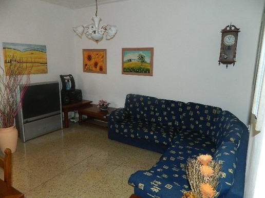 appartamento in vendita a Massa in zona Marina di Massa