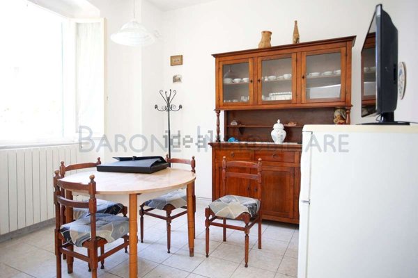 casa semindipendente in vendita a Massa in zona Quercioli