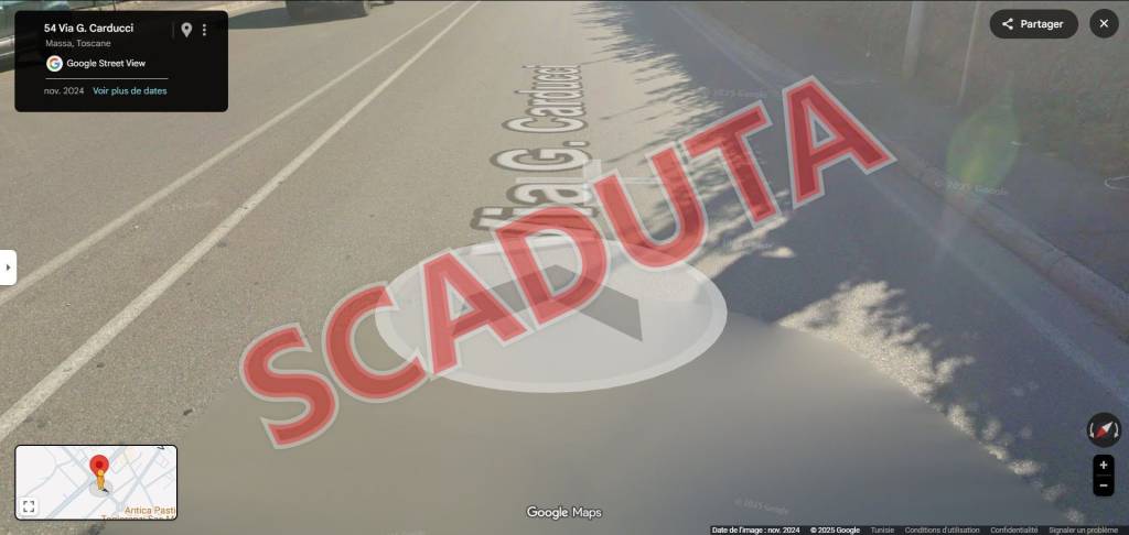 negozio in vendita a Massa