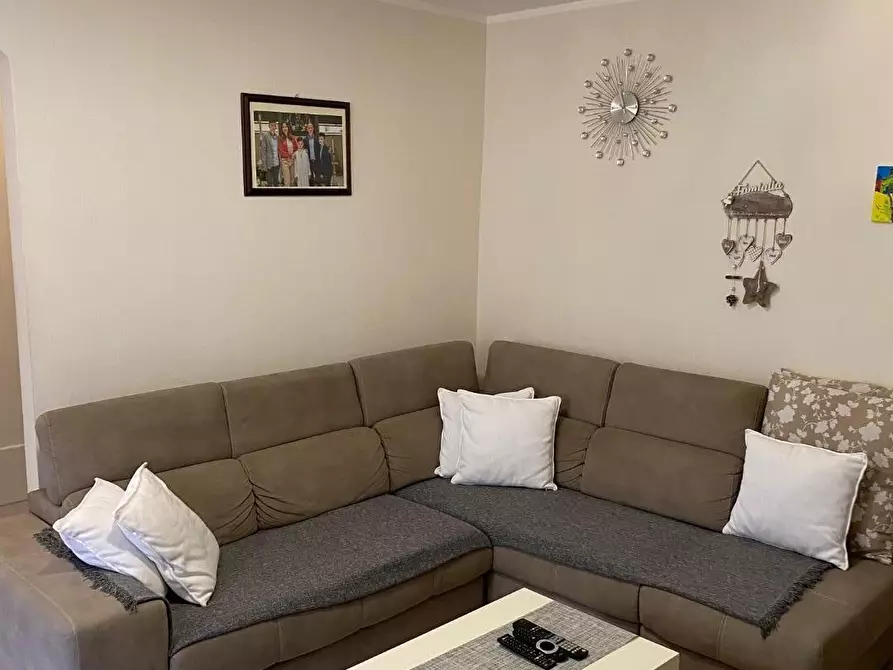 appartamento in vendita a Massa in zona Canevara