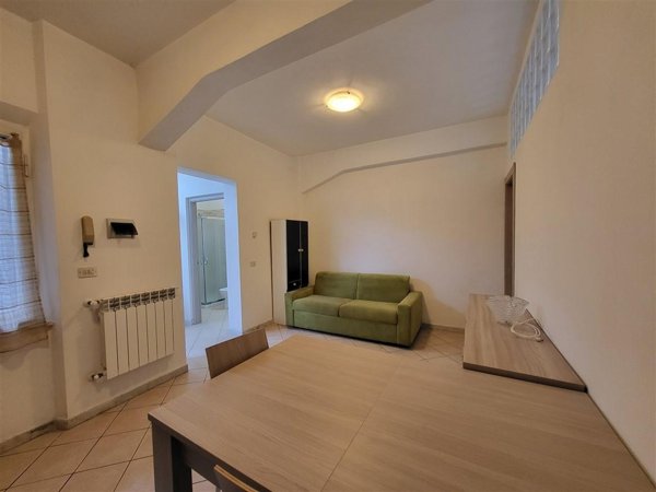 appartamento in vendita a Massa in zona Centro Storico