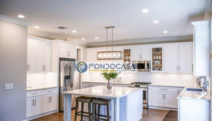 appartamento in vendita a Massa in zona Centro Storico