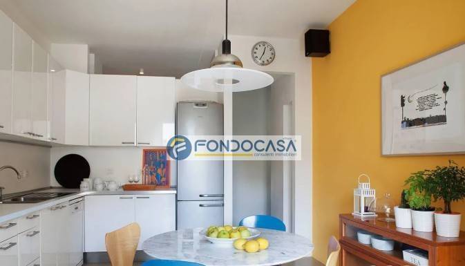 appartamento in vendita a Massa in zona Centro Storico