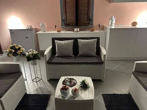 appartamento in vendita a Massa in zona Centro Storico