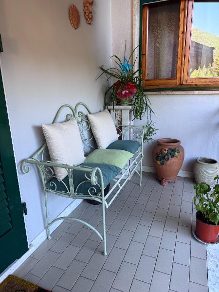 appartamento in vendita a Massa in zona Centro Storico