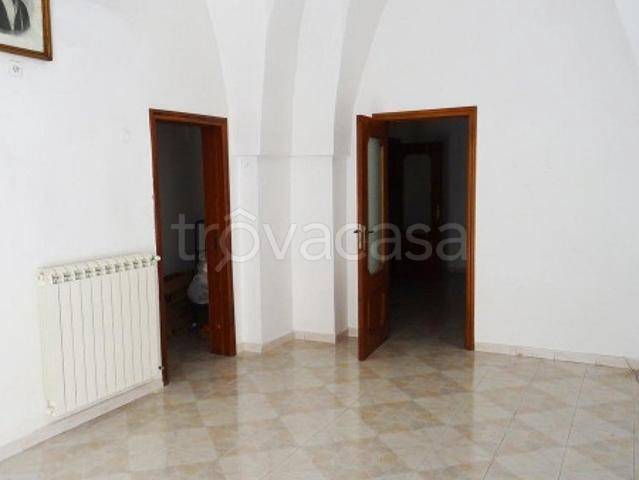 casa indipendente in vendita a Massa