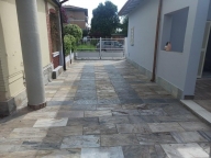 casa indipendente in vendita a Massa in zona Marina di Massa