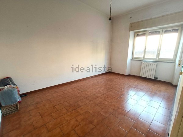 appartamento in vendita a Massa in zona Centro Storico