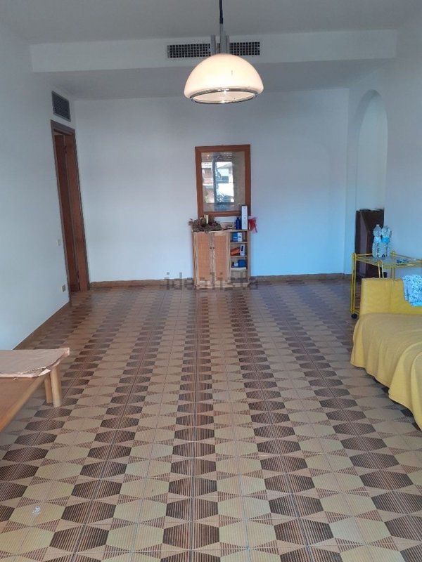 appartamento in vendita a Massa in zona Marina dei Ronchi