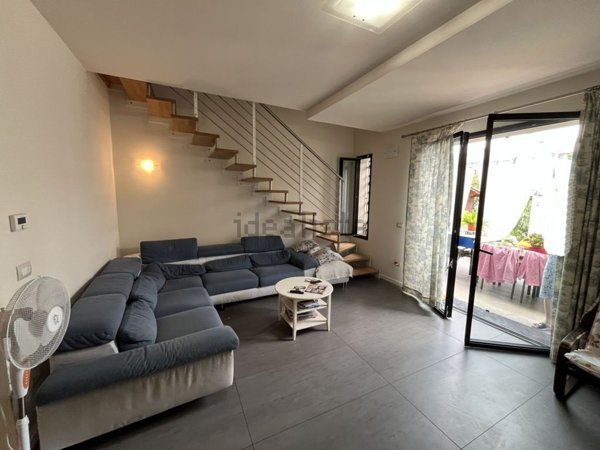 casa indipendente in vendita a Massa in zona Centro Storico