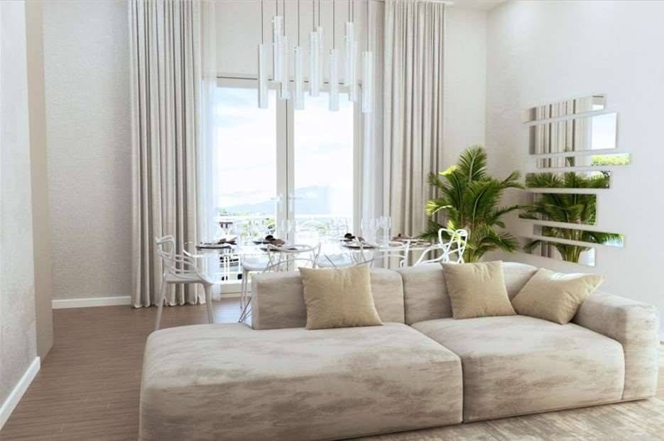 appartamento in vendita a Massa in zona Marina dei Ronchi