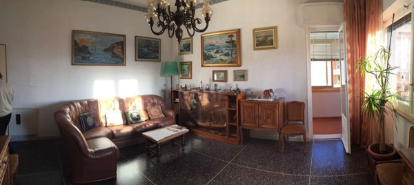 appartamento in vendita a Massa in zona Centro Storico