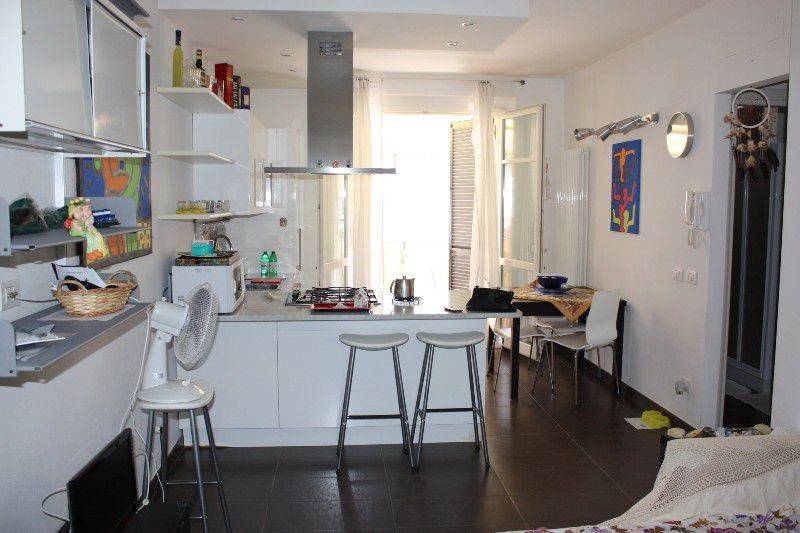 appartamento in vendita a Massa in zona Marina di Massa