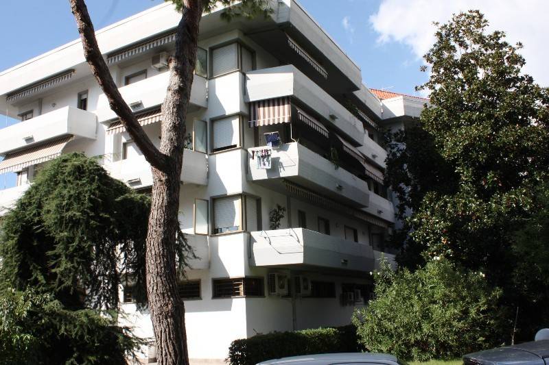 appartamento in vendita a Massa in zona Centro Storico