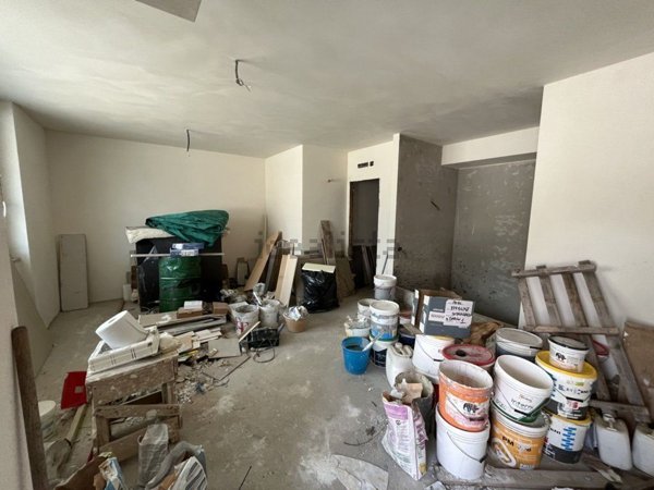 ufficio in vendita a Massa