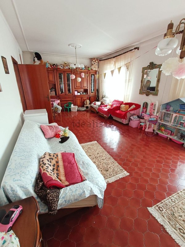 appartamento in vendita a Massa in zona Marina dei Ronchi