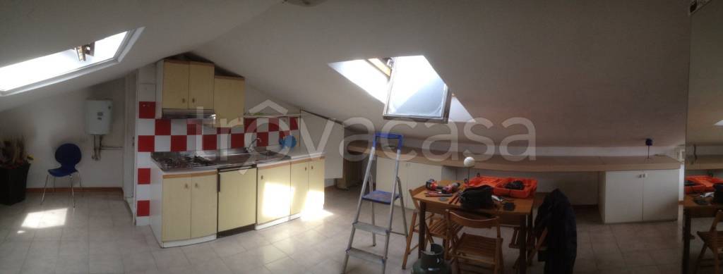 appartamento in vendita a Massa in zona Marina di Massa