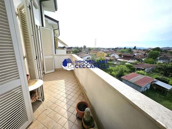 appartamento in vendita a Massa