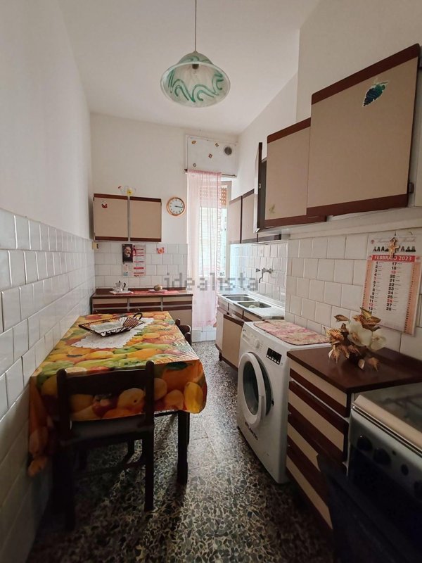 appartamento in vendita a Massa in zona Centro Storico