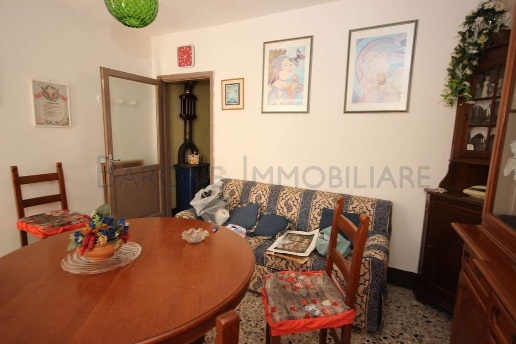 appartamento in vendita a Massa in zona Pariana