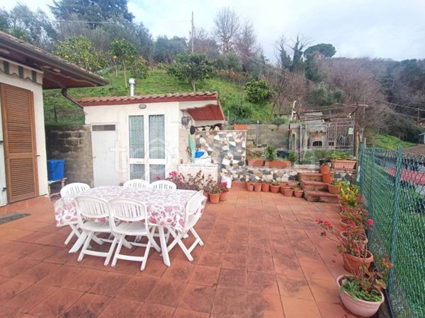 appartamento in vendita a Massa in zona Centro Storico