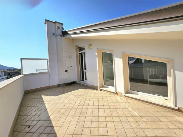 appartamento in vendita a Massa