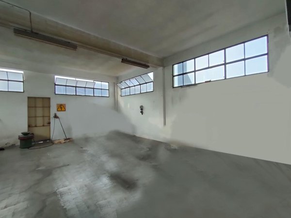 appartamento in vendita a Massa in zona Marina di Massa