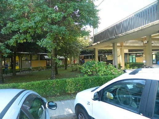 appartamento in vendita a Massa in zona Marina dei Ronchi