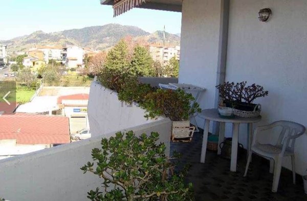 appartamento in vendita a Massa in zona Centro Storico