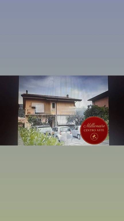 appartamento in vendita a Massa