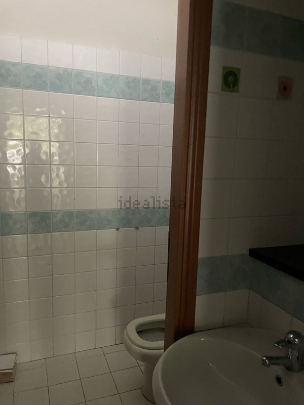 ufficio in vendita a Massa