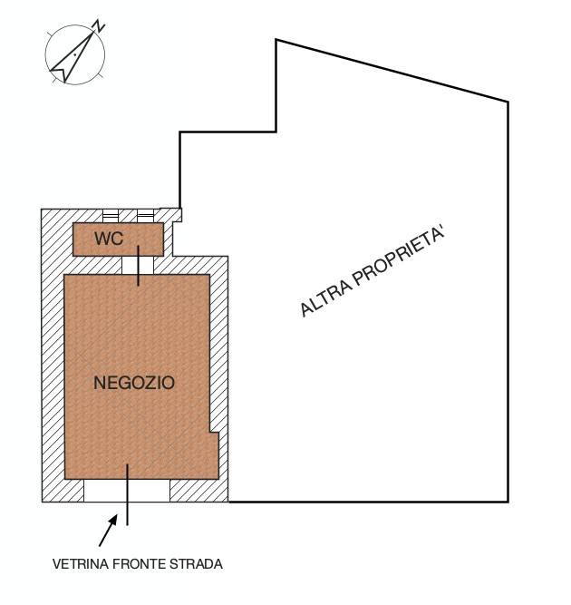 negozio in vendita a Massa in zona Centro Storico