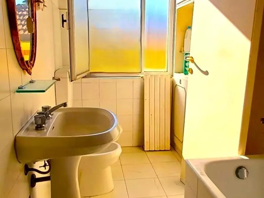 appartamento in vendita a Massa in zona Centro Storico