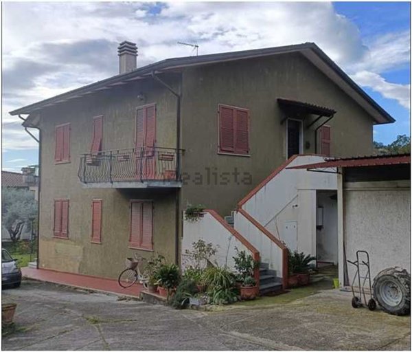 appartamento in vendita a Massa in zona Candia