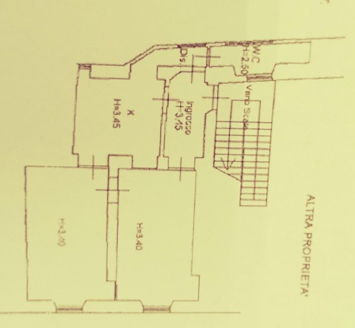 appartamento in vendita a Massa in zona Centro Storico
