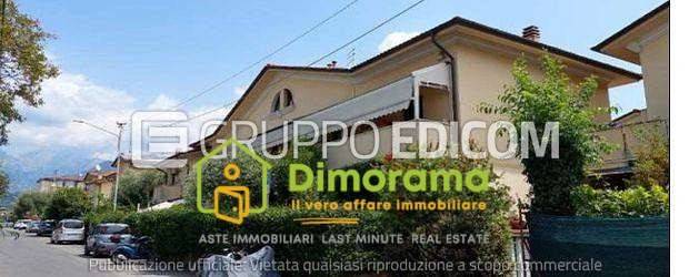 appartamento in vendita a Massa in zona Quercioli