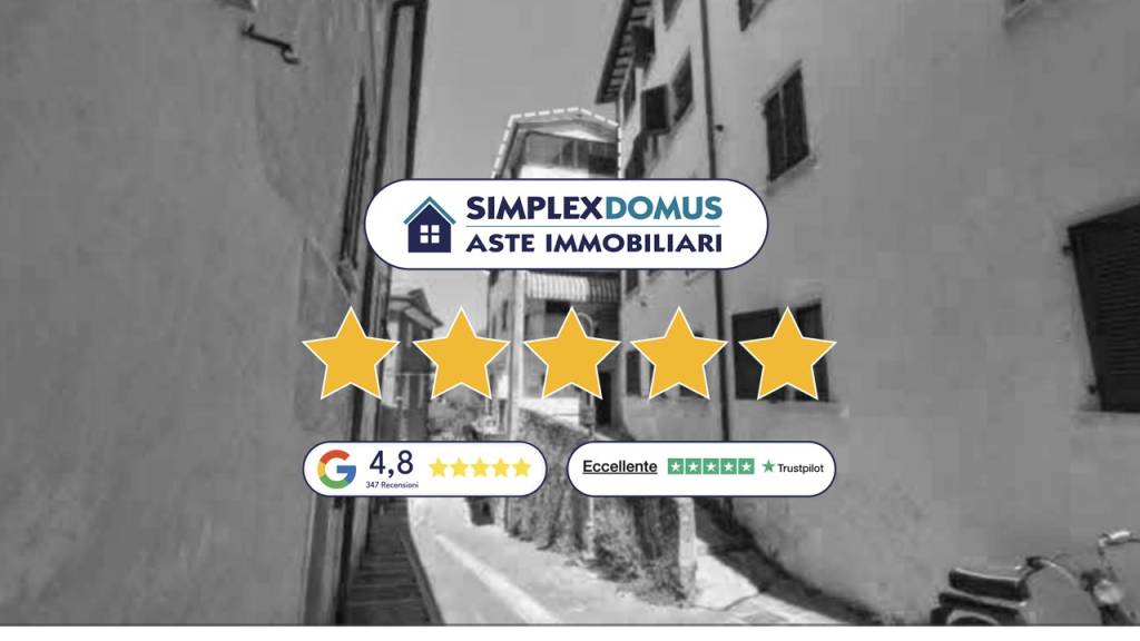 appartamento in vendita a Massa in zona Centro Storico