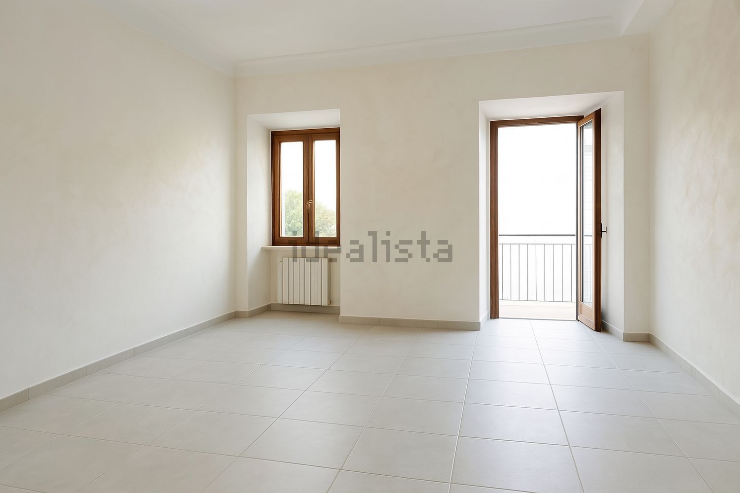 appartamento in vendita a Massa in zona Pariana