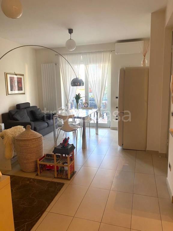 appartamento in vendita a Massa in zona Centro Storico