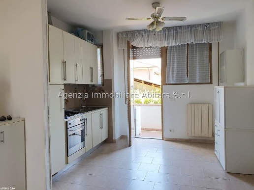 appartamento in vendita a Massa in zona Marina di Massa