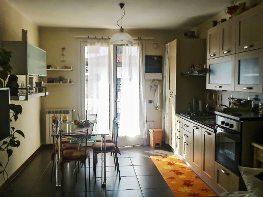 appartamento in vendita a Massa in zona Marina di Massa