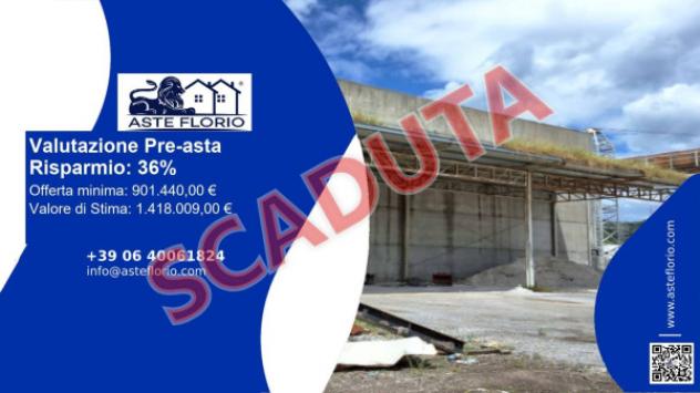 pentavano in vendita a Massa