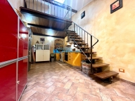 appartamento in vendita a Massa in zona Centro Storico