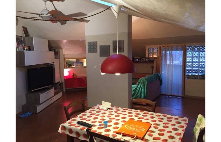 appartamento in vendita a Massa in zona Marina dei Ronchi