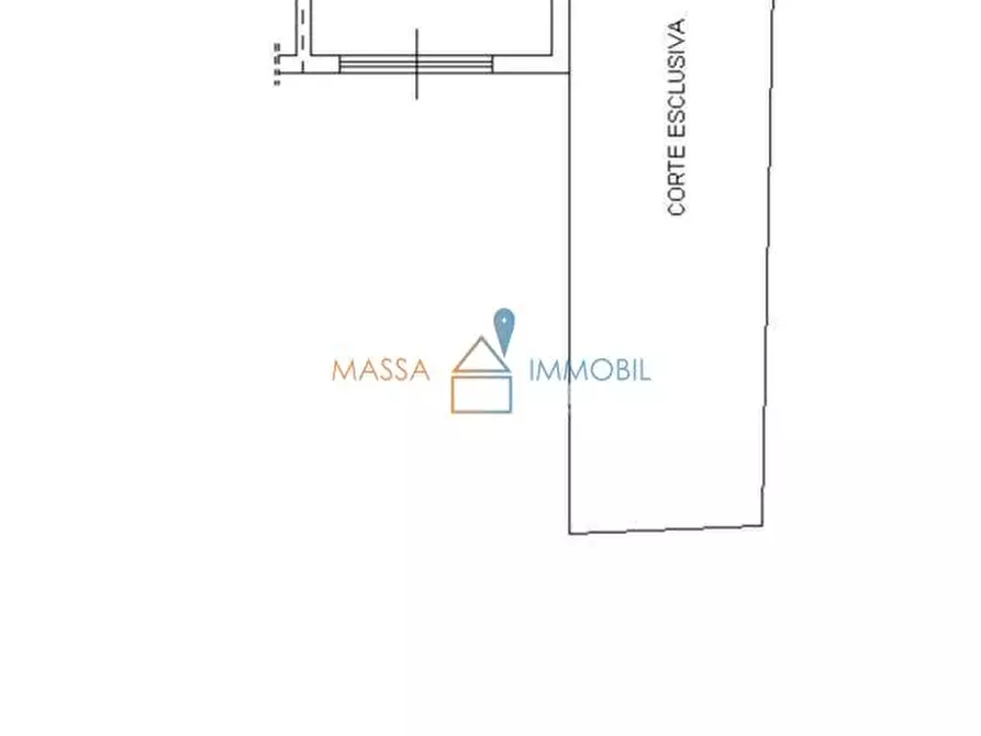 locale commerciale in vendita a Massa in zona Marina di Massa