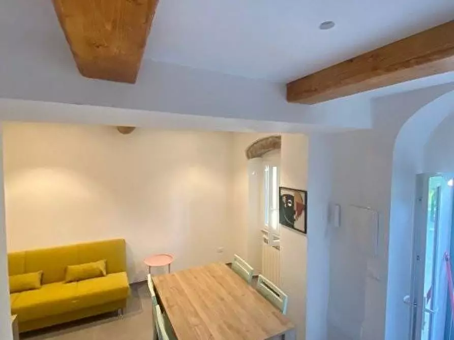 casa indipendente in vendita a Massa in zona Centro Storico